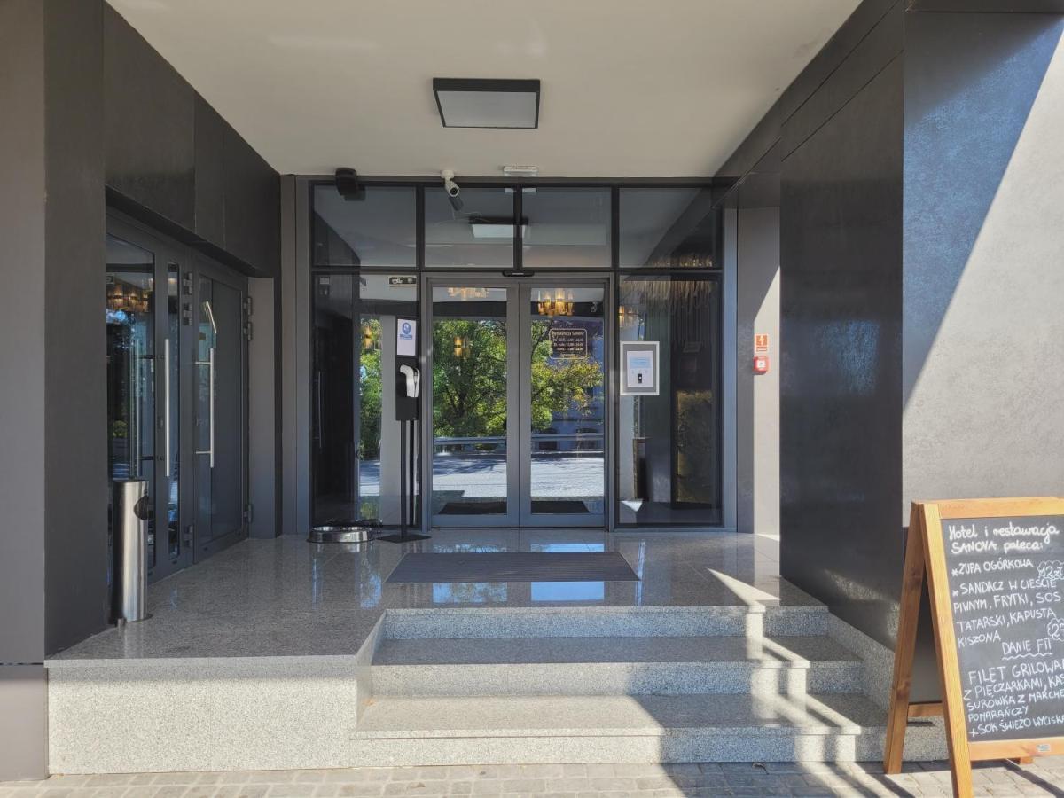Hotel Sanova Jaroslaw Exterior photo