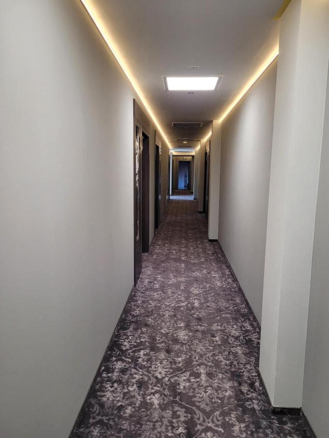Hotel Sanova Jaroslaw Exterior photo